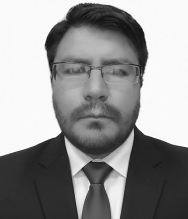 Dr. Juan Lixmar Zoto A.